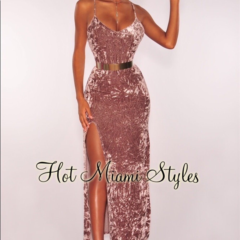 HotMiamiStyles Crushed Velvet Dress